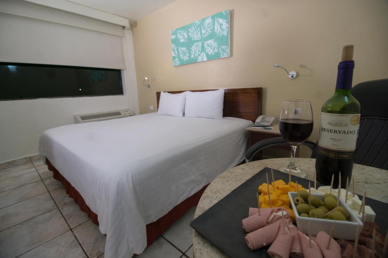 Hotel Olmeca Plaza Urban Express à Villahermosa Extérieur photo