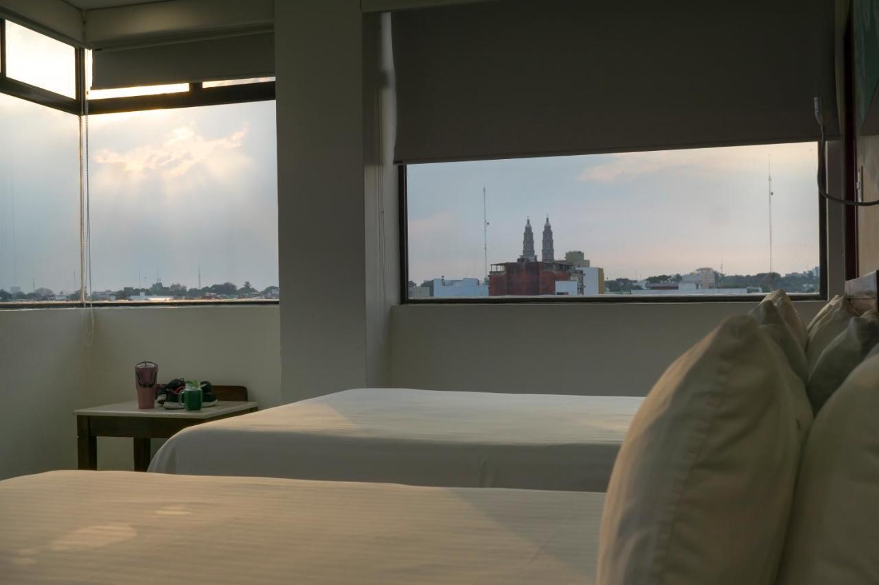Hotel Olmeca Plaza Urban Express à Villahermosa Extérieur photo