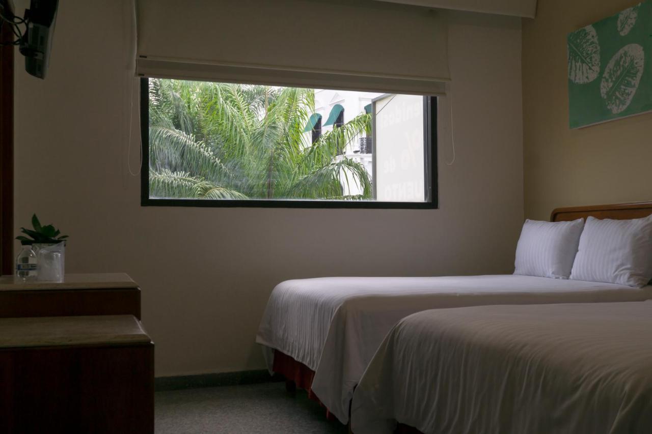 Hotel Olmeca Plaza Urban Express à Villahermosa Extérieur photo